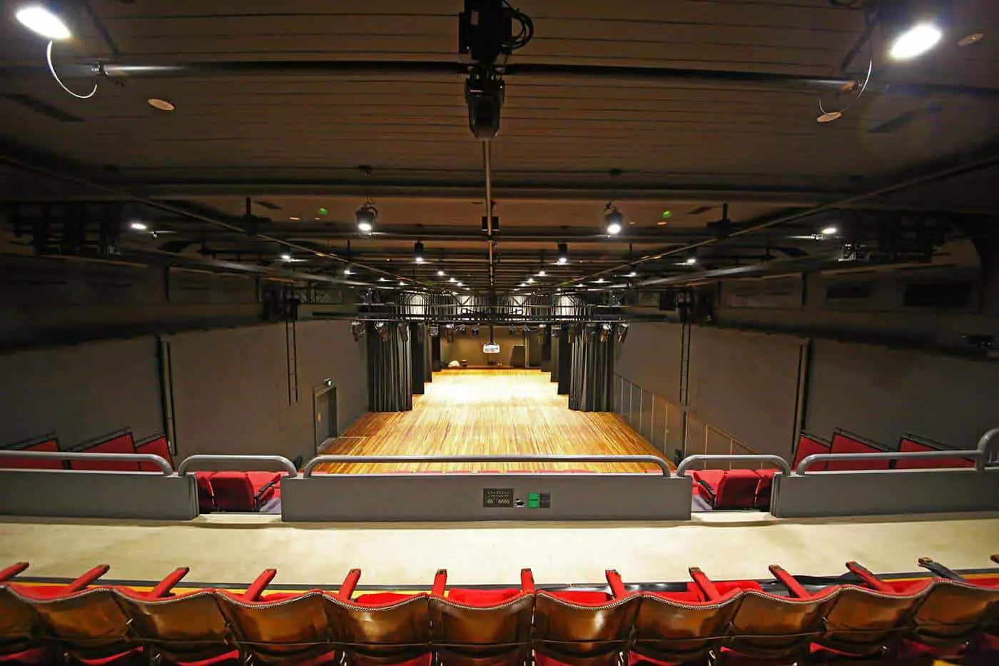 Ararat Town Hall Performing Arts Centre, Tickets